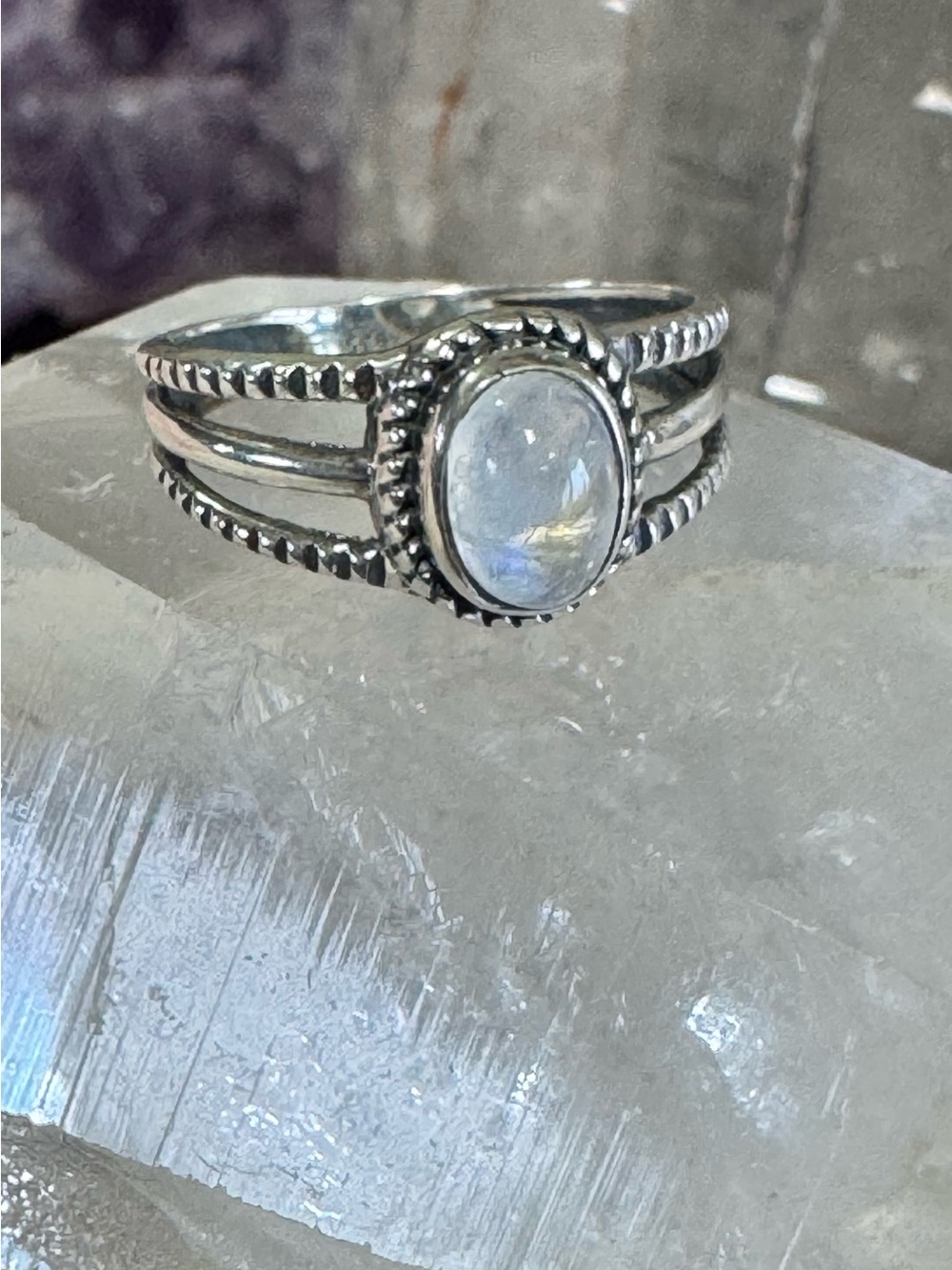 Sterling Silver Moonstone Split Shank Ring - White Moonstone